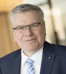  Achim Südmeier